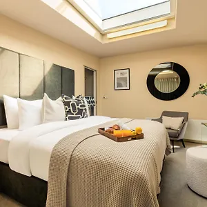 https://citadel-apartment-artillery-lane.cambridgehotelsuk.com